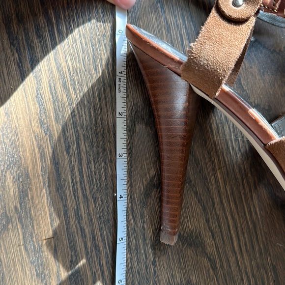 Guess platforms - Picture 5 of 7